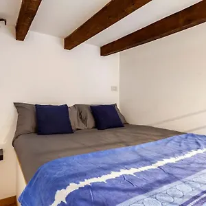  Appartamento Luxury Loft On The Duomo Wifi & Netflix